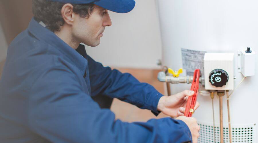 Expert burst pipe repair services in Clara, MS